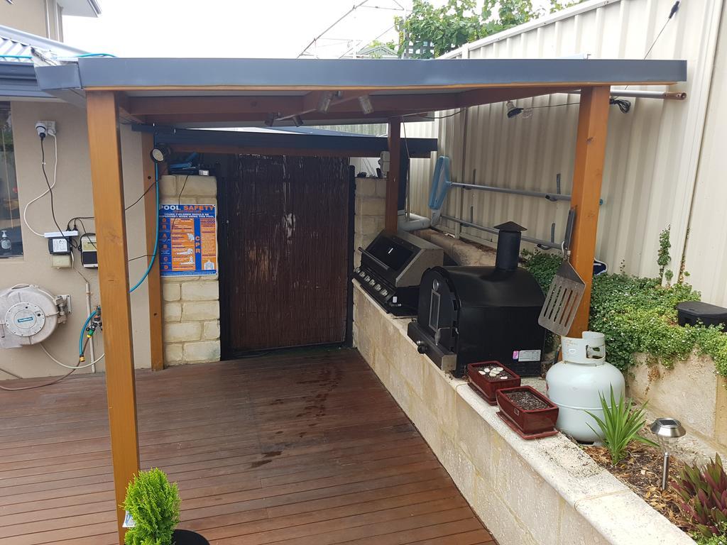 Ocean Reef Homestay เพิร์ท ภายนอก รูปภาพ