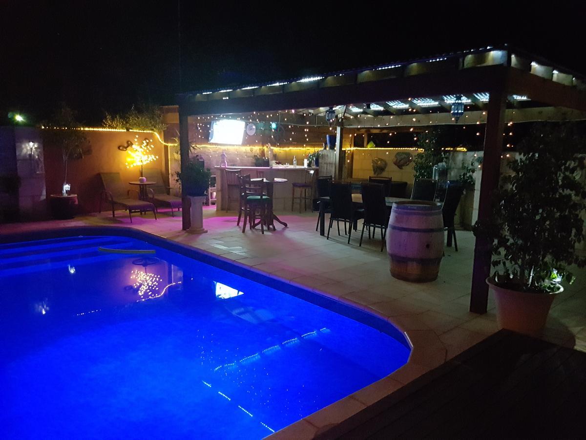 Ocean Reef Homestay เพิร์ท ภายนอก รูปภาพ