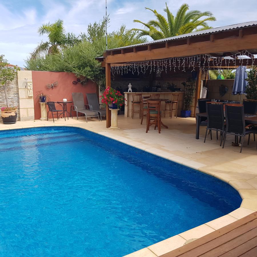 Ocean Reef Homestay เพิร์ท ภายนอก รูปภาพ